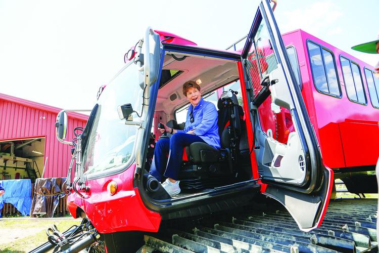 08-12-25 Shaheen at MW starting snowcat wider