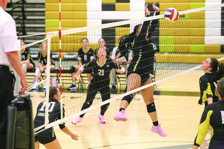 09-11-25 KHS VB twomey block on net