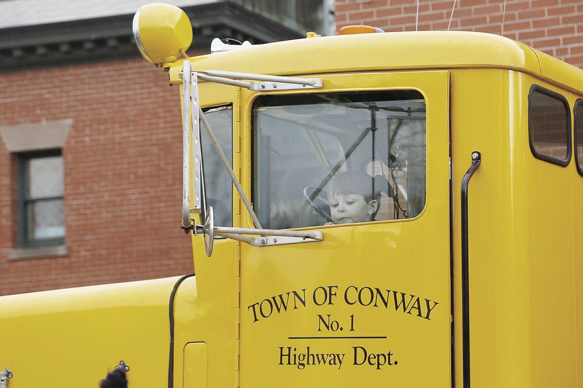 Touch A Truck At The Conway Public Library Multimedia Conwaydailysun Com