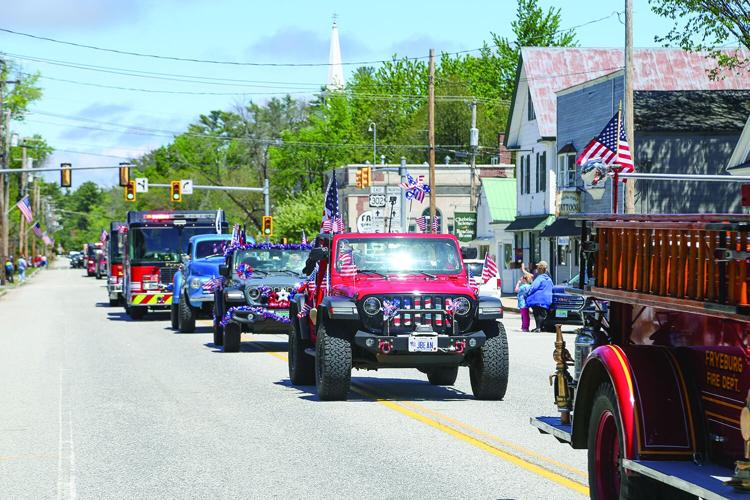 05-25-26 Memorial Day Fryeburg parade jeeps