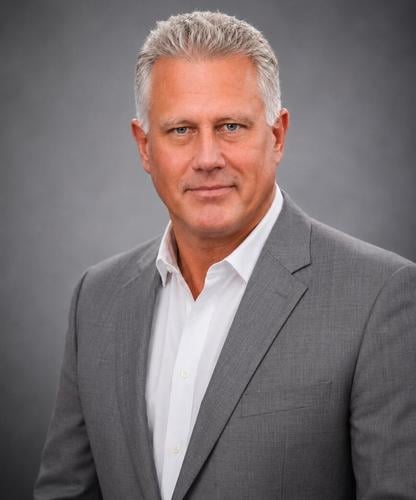 Phillips Pet Food & Supplies Announces CEO Succession: Names Blaine Phillips as Executive Chairman