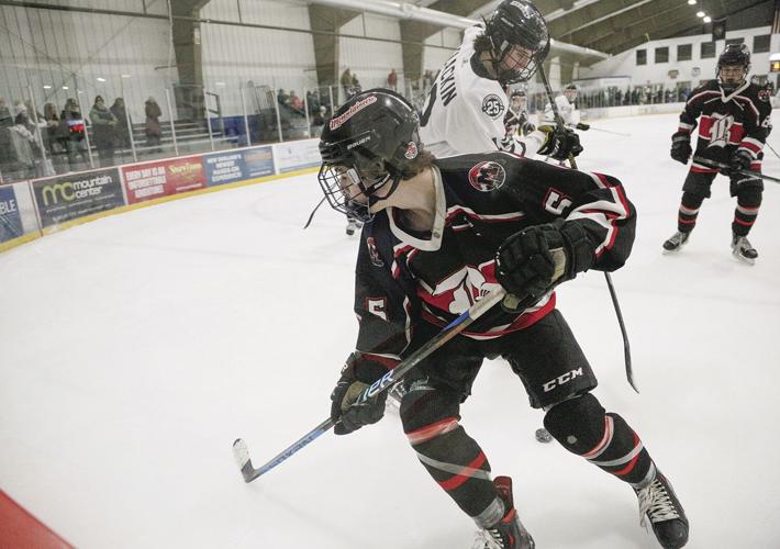 12-28-23 Peter Hall Hockey boucher tight