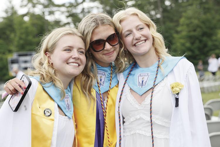 06-08-24 KHS Grad pose walker shackfords