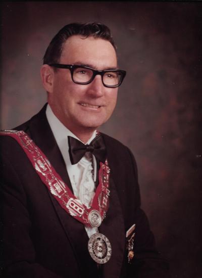 Obituary: Donald E. Rich