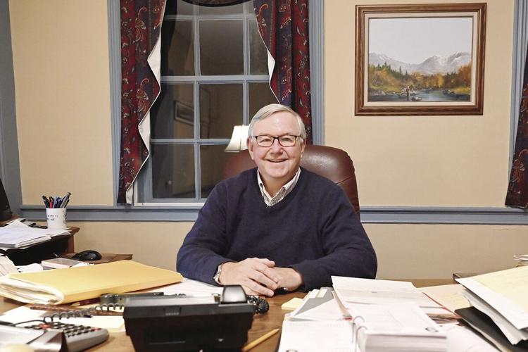 Dave Hastings in office