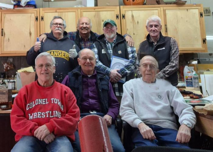 Members of the Great Northwoods Carving Club