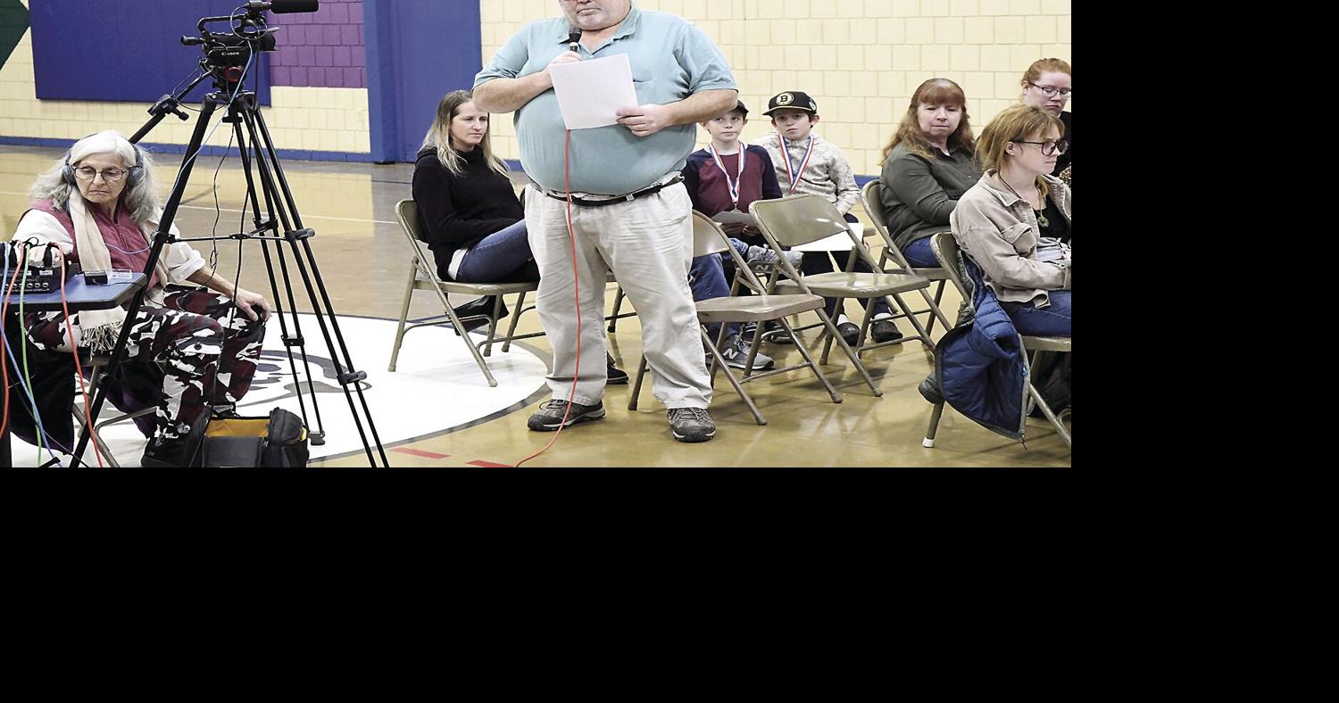 Bartlett school aide submits warrant articles to increase pay Local