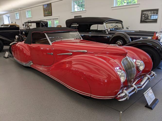 1941 Delahaye (1).jpg