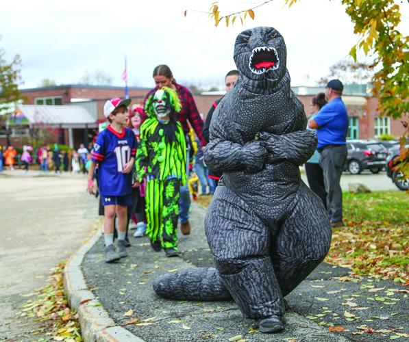 10-31-25 Halloween Parade godzilla