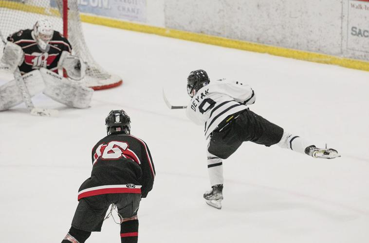 12-28-23 Peter Hall Hockey deyak shot
