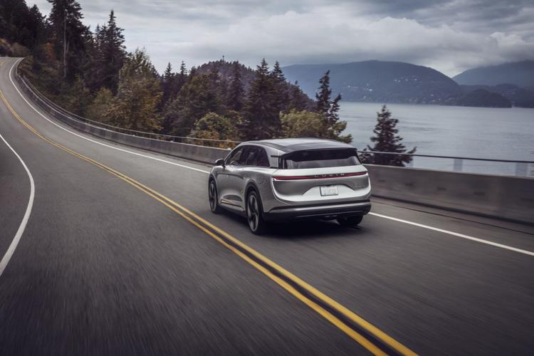 Lucid Gravity Grand Touring Customer Deliveries Begin in Canada