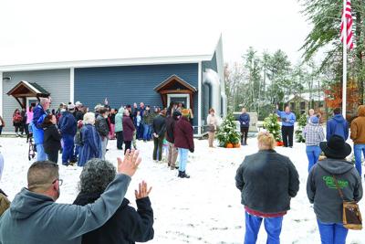 11-09-25 Journey Vets wide hands raised