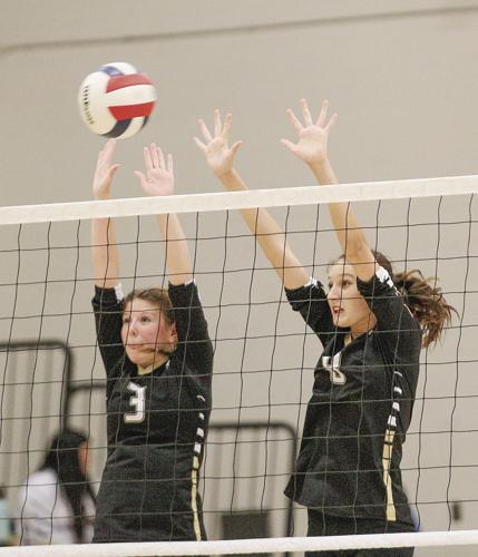 09-09-24 KHS VB boynton-steel block