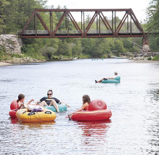 07-06-22 River Tubing vertical