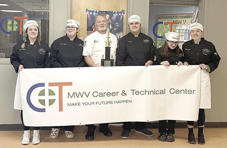 KHS Culinary ProStart Competition - Chef Bryant Aldent with the