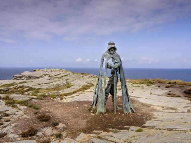 King Arthur’s birds return to Tintagel Castle after 100 year absence