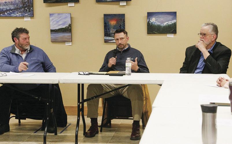 04-05-23 School Bd Forum stearns medium