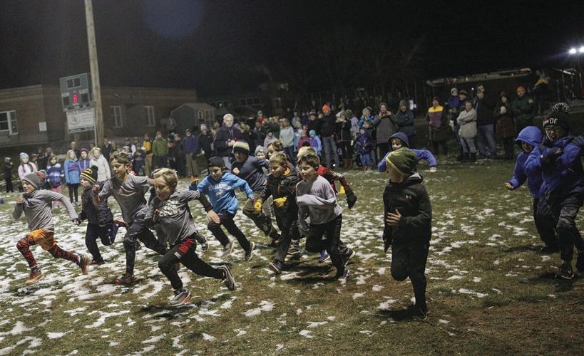 11-18-22 Conway Rec Turkey Trot 7-8 boys wide start