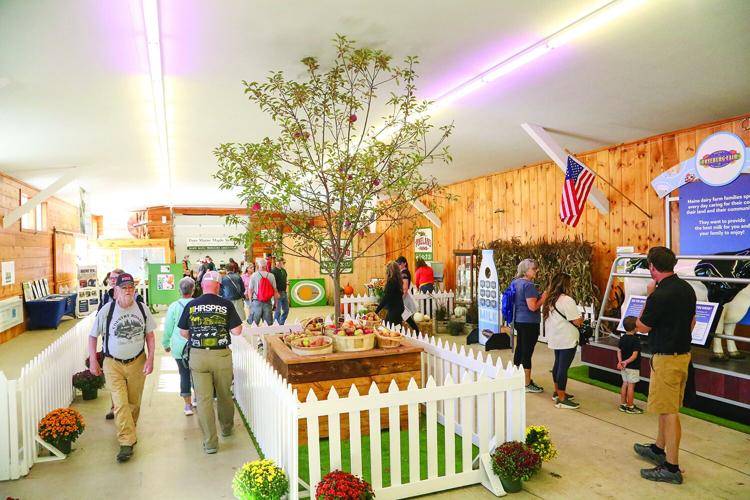 09-29-25 Fryeburg Fair discovery center wide