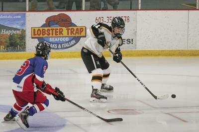 12-22-21 KHS Hockey Murphy shot