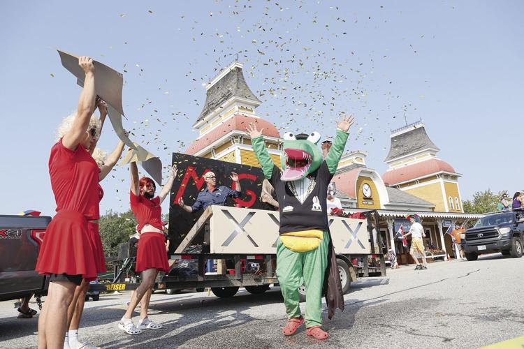 09-10-22 Mud Bowl Parade crocs confetti