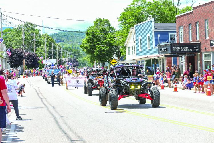 07-04-25 Fourth Parade conway profile buggy wide