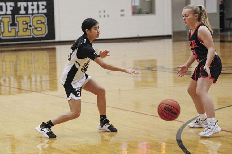 12-02-22 KHS WBB caputo pass