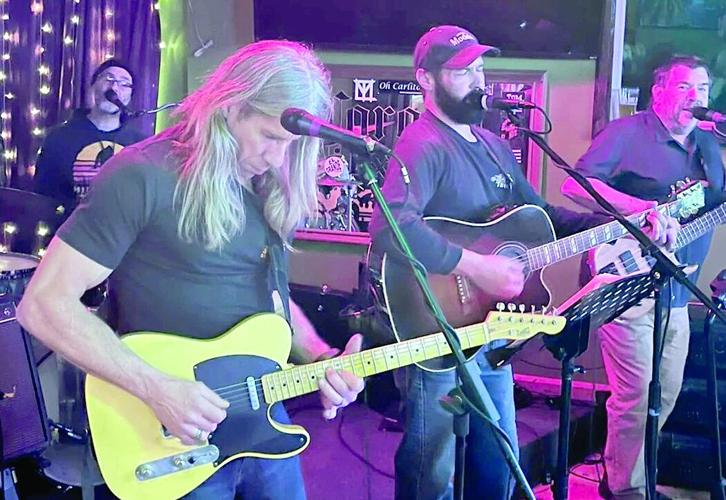 CL w43 DAC Smoke House