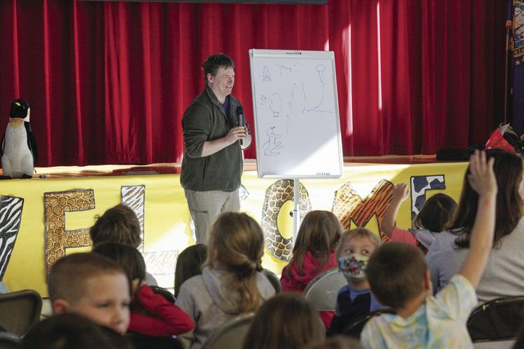 03-22-22 Pinder at Conway El medium talking