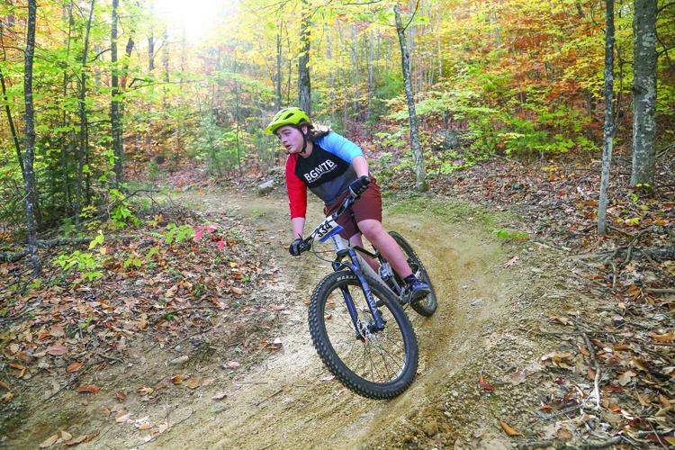 10-21-26 KHS Mtn Bike corner ewalt