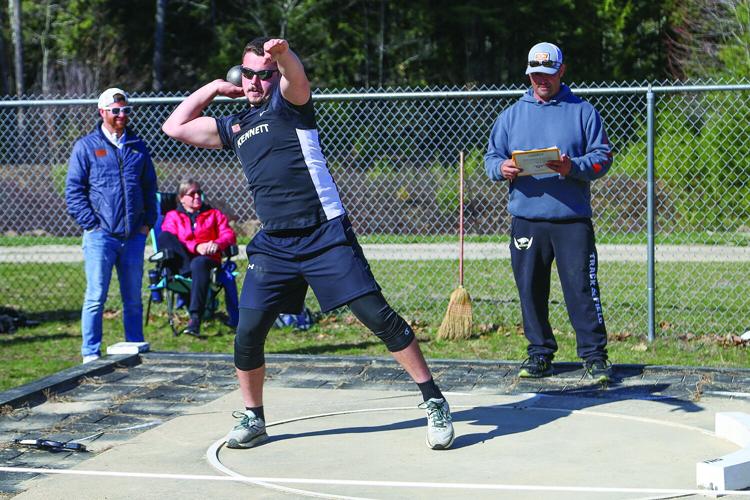 04-21-26 KHS Track shot johnson