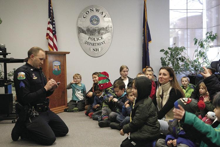 12-21-22 Gingerbread Hunt pd taking notes