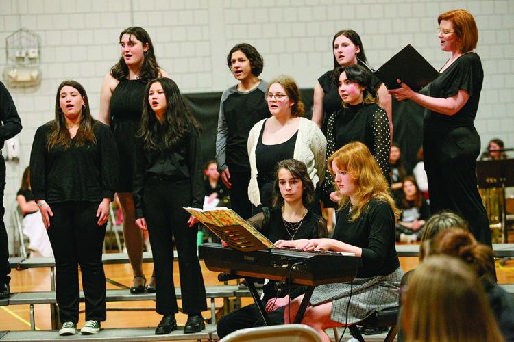 03-25-25 Louis Fuchs khs chorus with piano