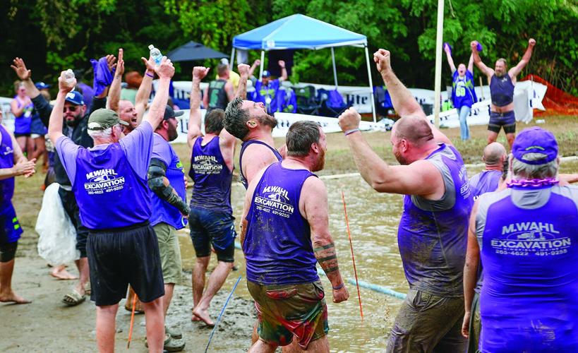 09-07-25 Mud Bowl rats cheer