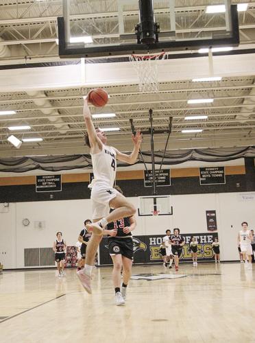 01-16-25 KHS MBB bailey vertical before dunk