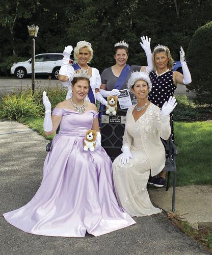 The Golf Column - Linderhof - best costume in the seventh annual Damsel Scramble