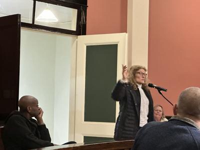 Maureen Patry speaks at March 3 city council meeting