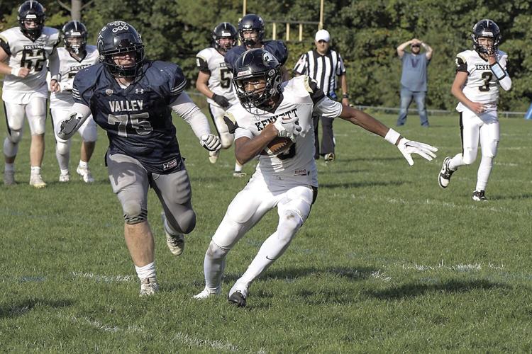 KHS Football - Marquise Twomey catch