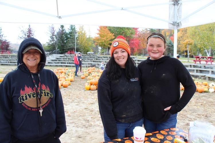 Paula Kinney, Carissa Dupont, Ally Lefebvre