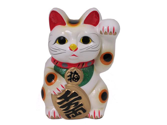 giftguide_beckoningCat.jpeg