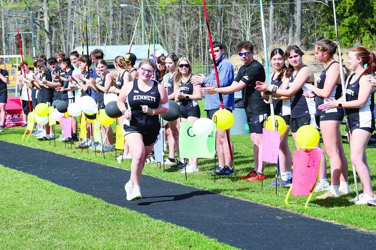 04-29-25 KHS Track senior sidoti