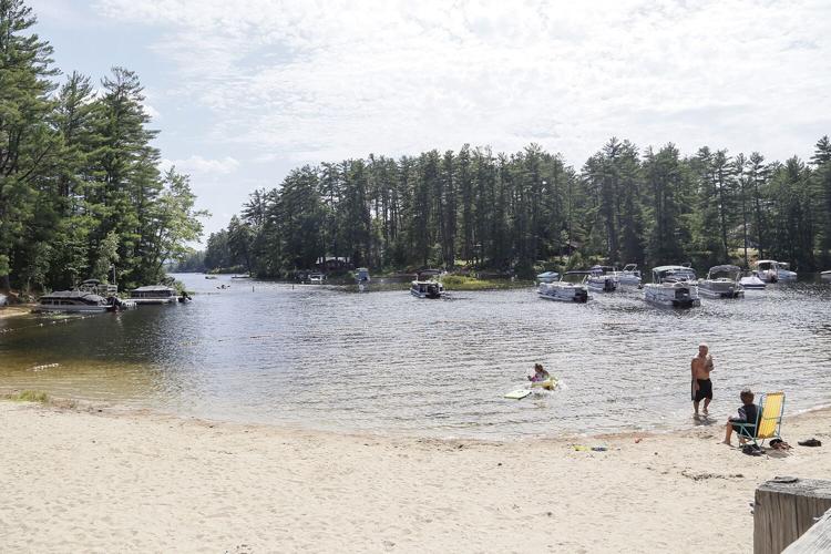 07-11-22 Conway Lake wide beach