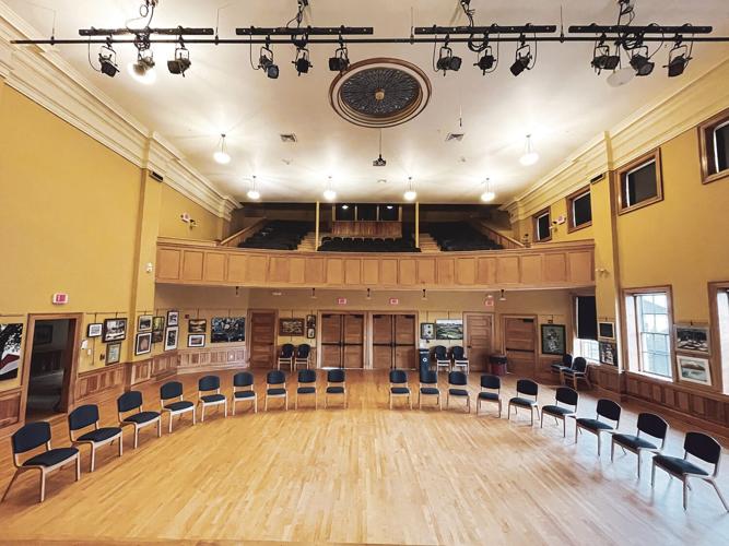 Medallion Opera House.jpg