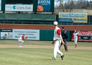 Mounties climb past Spartans late 10-5