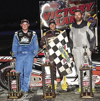 DJ Shaw wins at Oxford Plains; Gabe Brown runs third