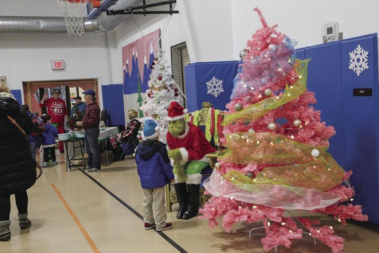 12-03-22 NoCo Grinchmas with grinch