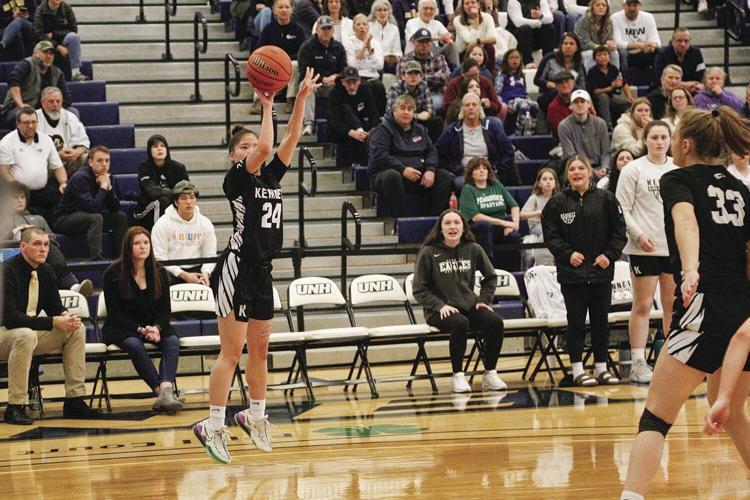 03-12-23 KHS WBB chin three-pt