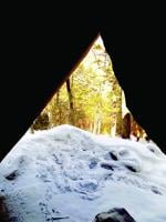 Hiking: Exploring the unique Big Rock Cave