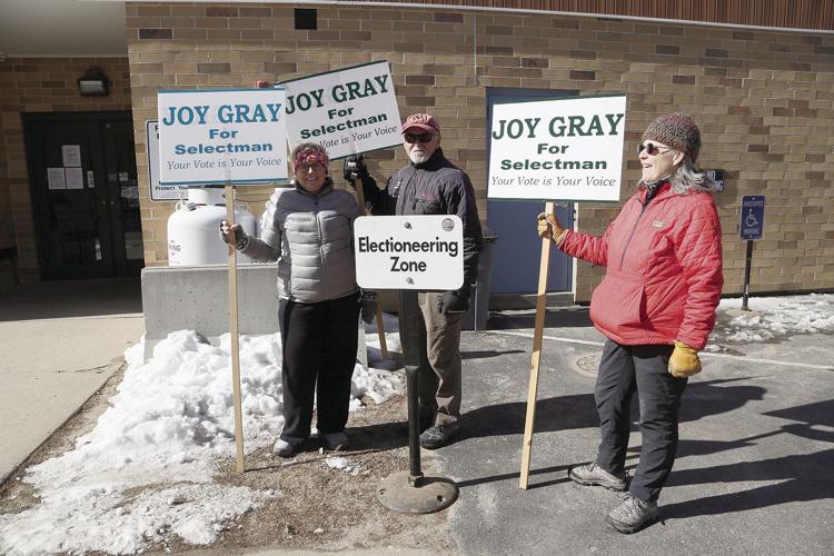 03-12-24 Madison Voting joy gray supporters