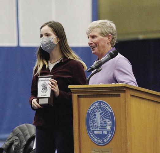 11-18-21 FA Sports Awards xc girl most improved pose